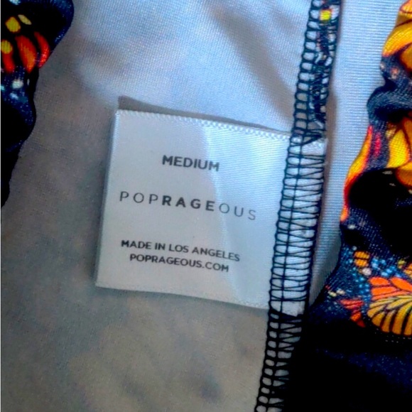 💯POPRAGEOUS💯 RARE LIMITED EDITION COLLECTION LUXURY BUTTERFLY LEGGING (NWOT) . - Picture 3 of 3